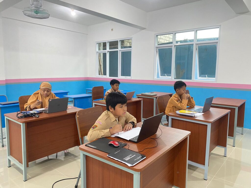 pelaksanaan-OSNK-sekolah-teknologi-solo